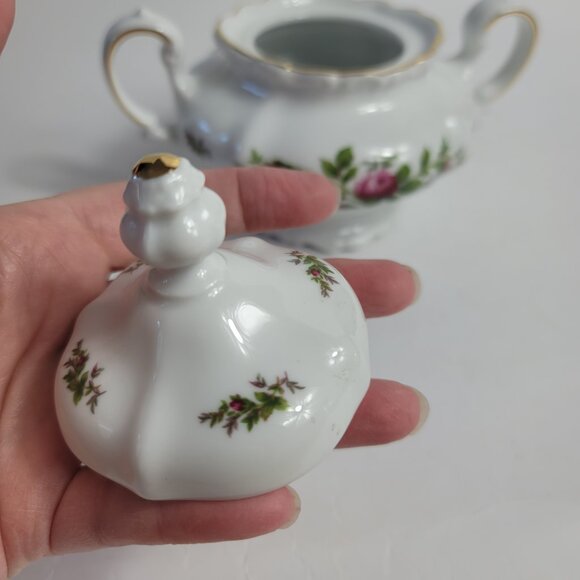 Traditions China Johann Haviland Moss Rose Sugar Bowl White with Pink Roses - Picture 4 of 16